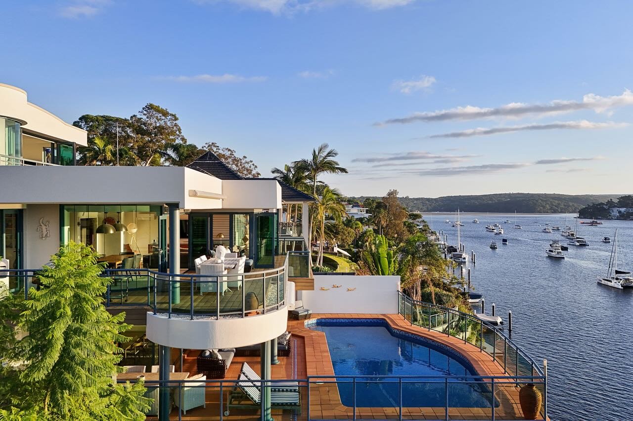 Home Tour: Now this is our kind of home! 🤩

Nestled on the Burraneer Peninsula, swipe left to explore the serene bay views from every level, a pool that kisses the bay and a lifestyle that gives holiday vibes year-round.🌴

Learn more about this lea