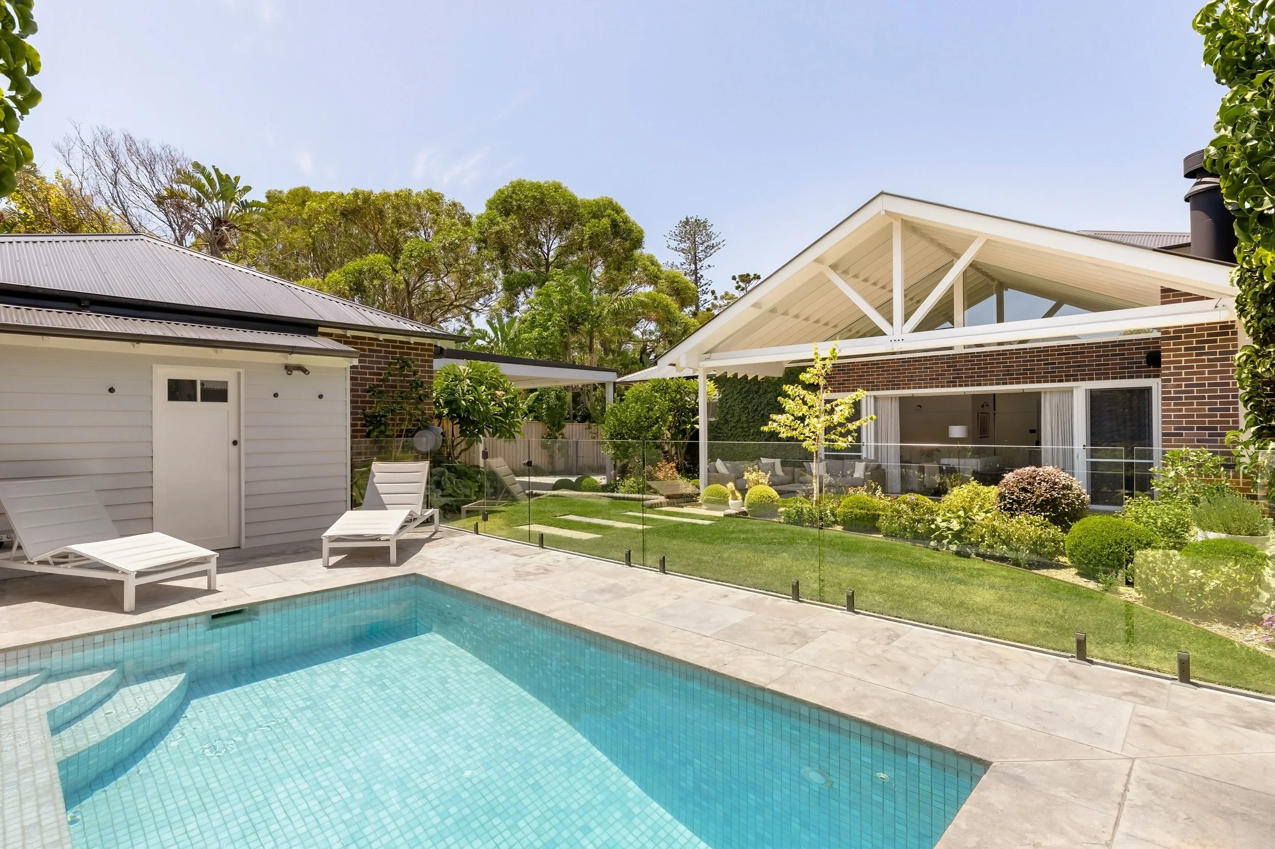 Home Tour: Holding a distinguished place in South Cronulla&rsquo;s history, &lsquo;Bowral House&rsquo; has graced the oceanside landscape since 1924.✨🏡

Set on over 840sqm, this historic property has been carefully restored and thoughtfully transfor