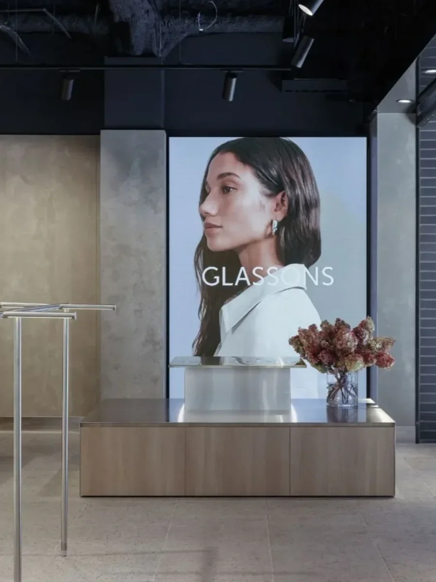Glassons, Miranda