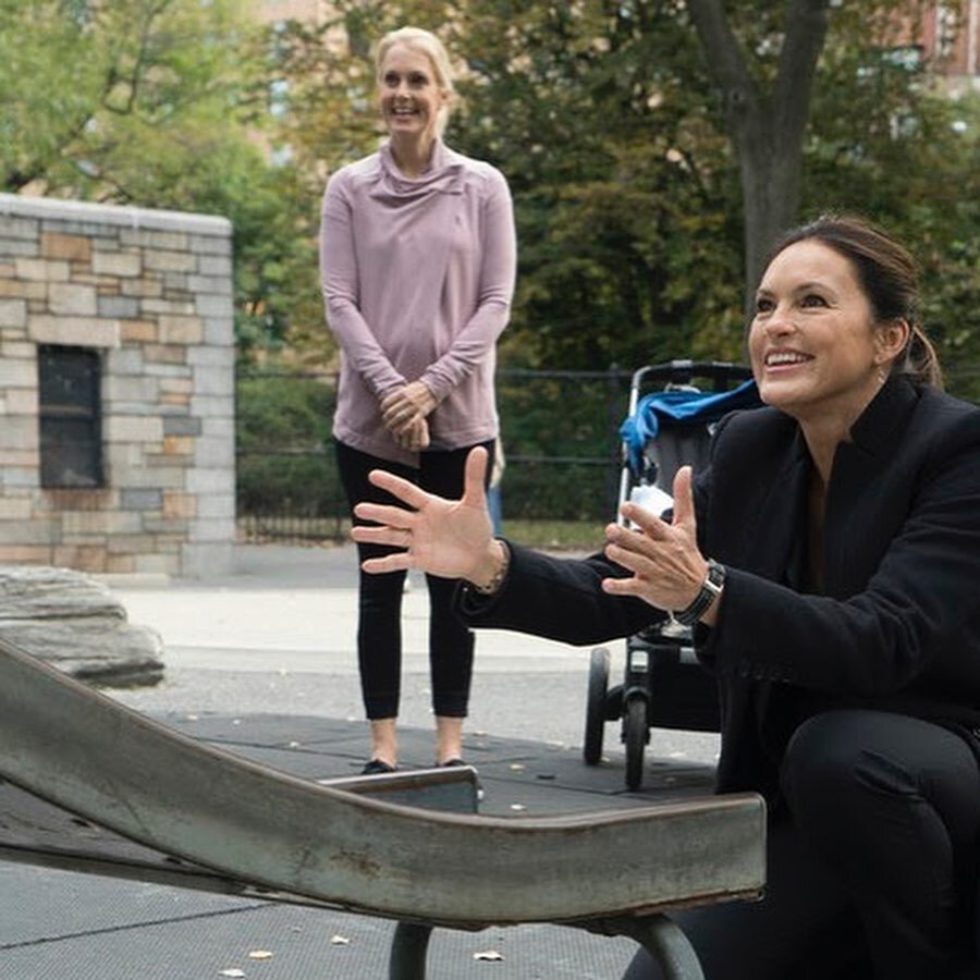 Did you ever want to &ldquo;go from pool girl to cool girl?&rdquo; Then have we got the episode of SVU for you. &ldquo;Melancholy Pursuit&rdquo; (S17E8)&mdash;the first Doddsisode in the Munchy canon&mdash;is ripped from a headline you never heard of