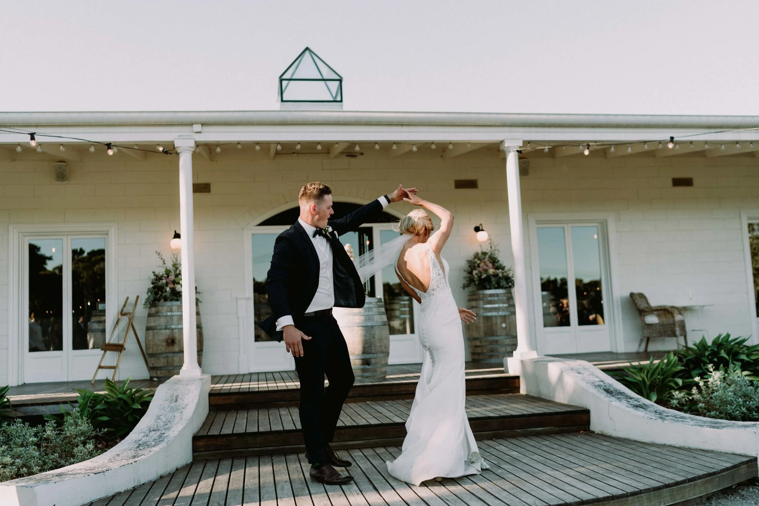 FunTimesWithMusicWithMemoriesAtTheFarmYarraValleyPremiumAndRecommendedDJAndMCServices