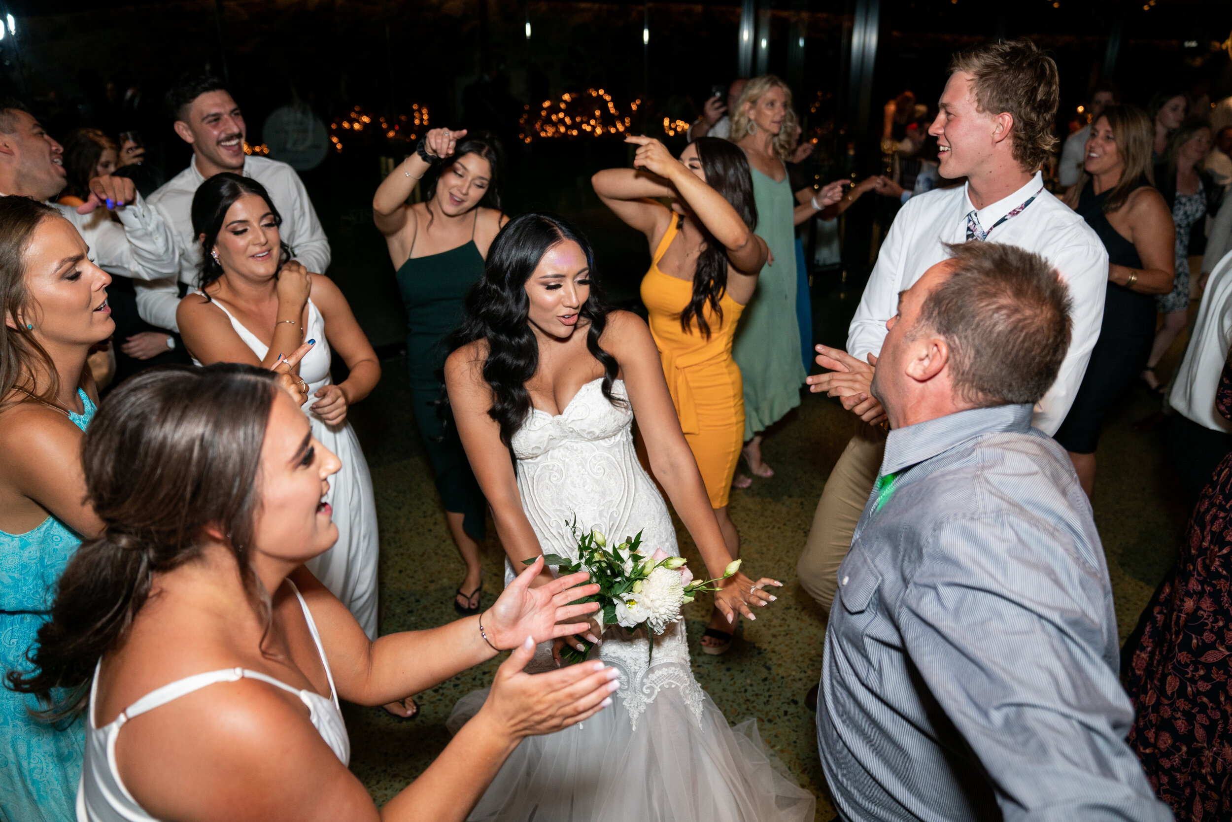 YarraRangesEstatePackedDancefloorByMusicWithMemoriesPremiumWeddingDJAndMCServicesRecommendedWeddingSupplierYarraValleyMelbourne