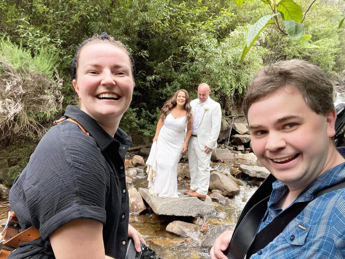 Find your tribe ✌🏻

@ashleighhaasephotography and @directorsedge you two bunch of sneaky legends make me so happy.

Imagine having these insanely talented people as friends? Next level lucky 🙋&zwj;♂️

Way too many laughs and tears were had this day and anytime we are together really!! ✨🥂