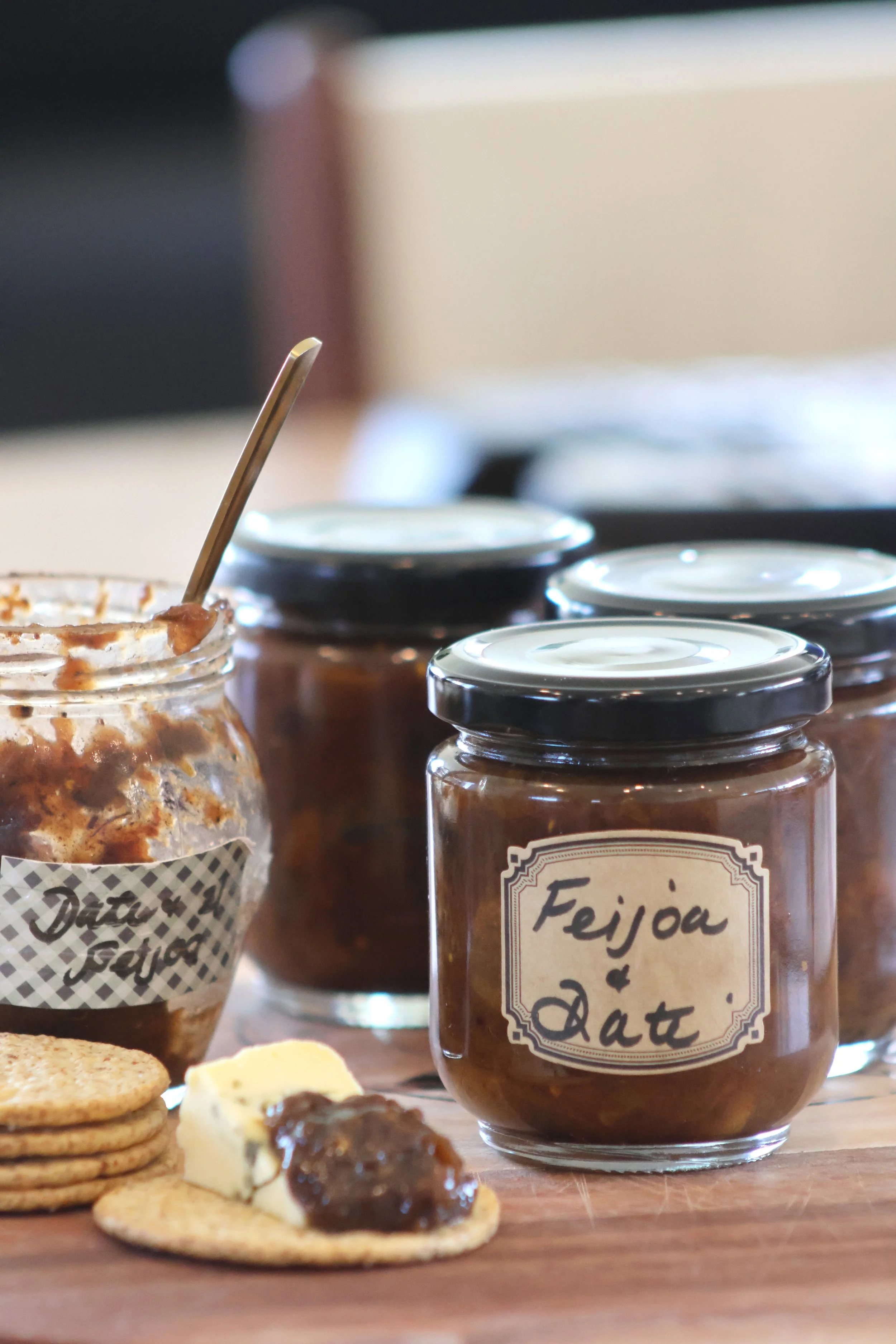 Feijoa &amp; Date Chutney