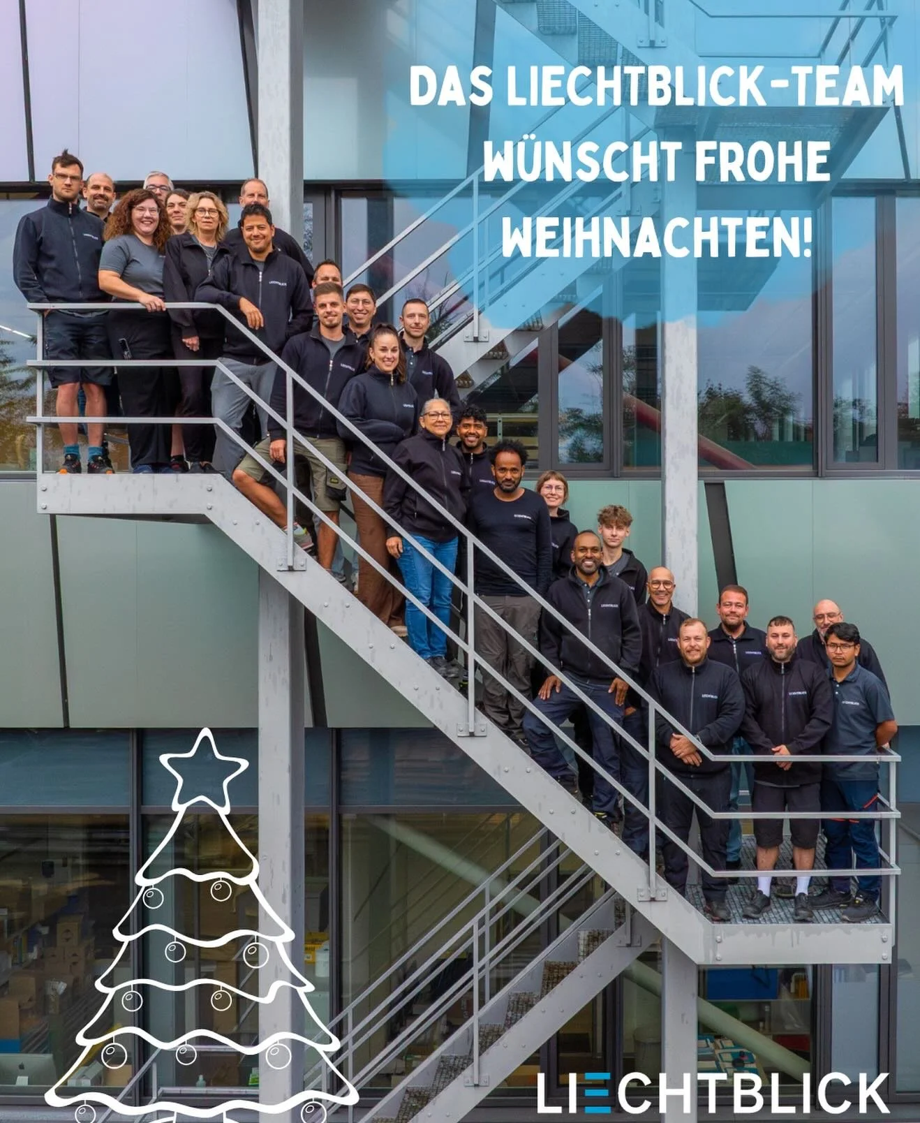 🎄 Das LIECHTBLICK-Team w&uuml;nscht eine frohe Weihnachtszeit ✨

Geniesst die Zeit mit euren Liebsten 🤍

#liechtblick #schaffhausen #frohe #weihnachten