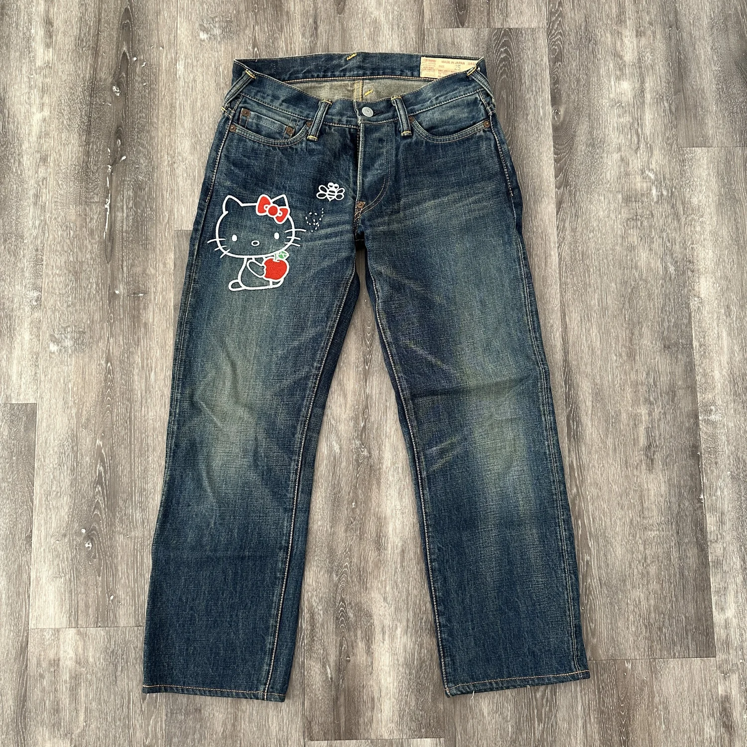 Rare EVISU x Hello Kitty Jeans — JNELV
