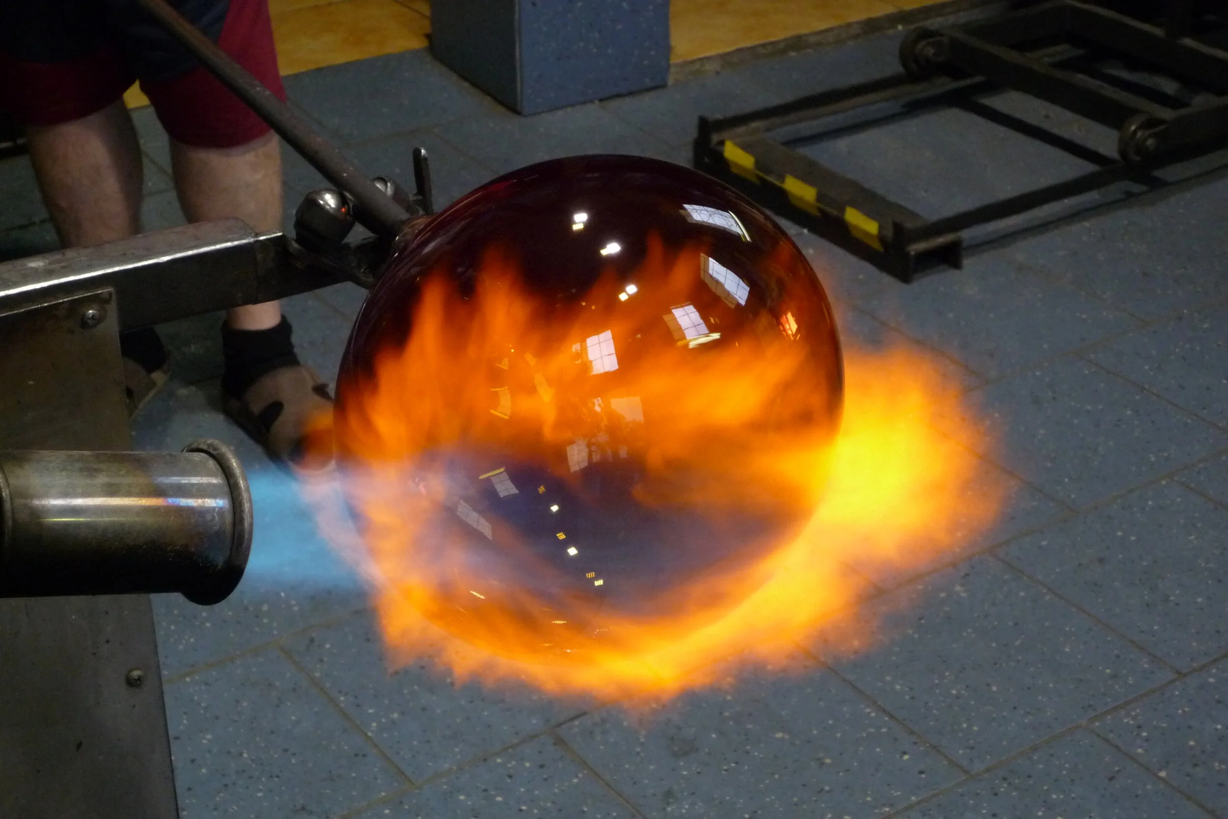 Illuminating 1,350˚C Hot Blown Glass