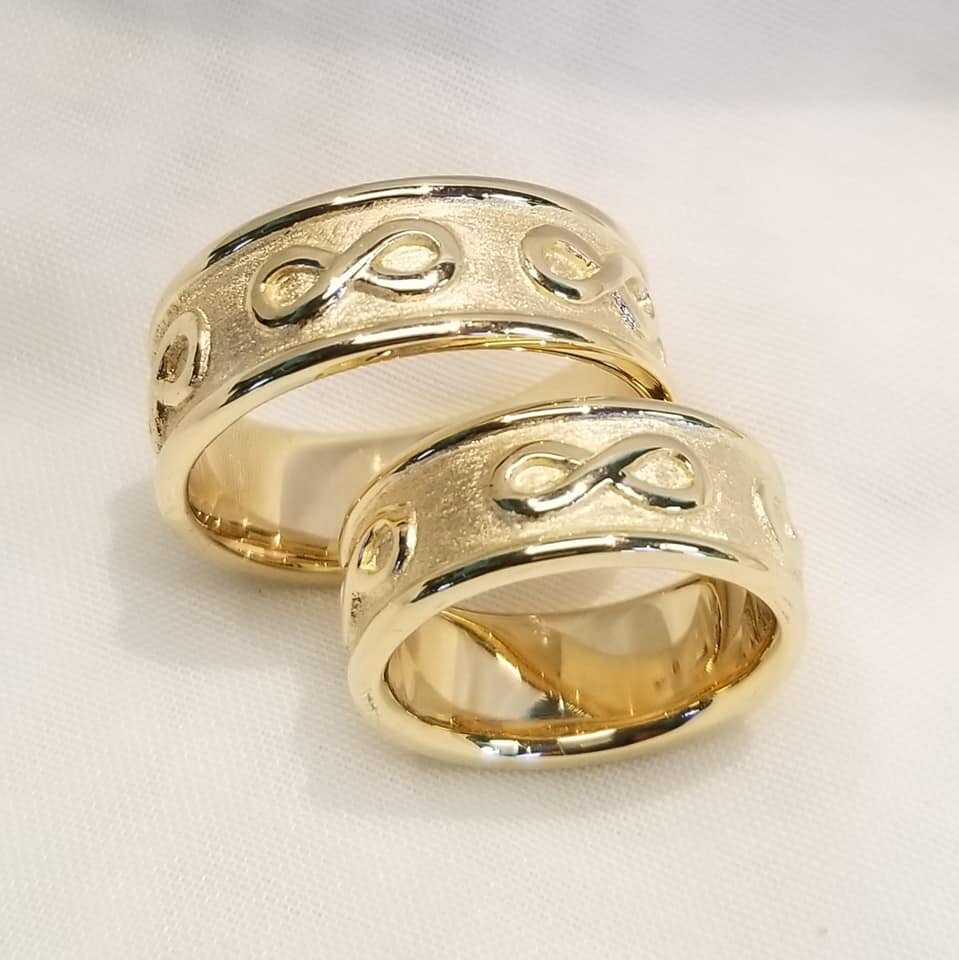 14kt Yellow Gold Wedding Bands