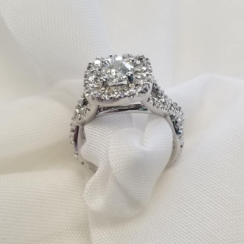 14kt White Gold Crisscross Engagement Ring