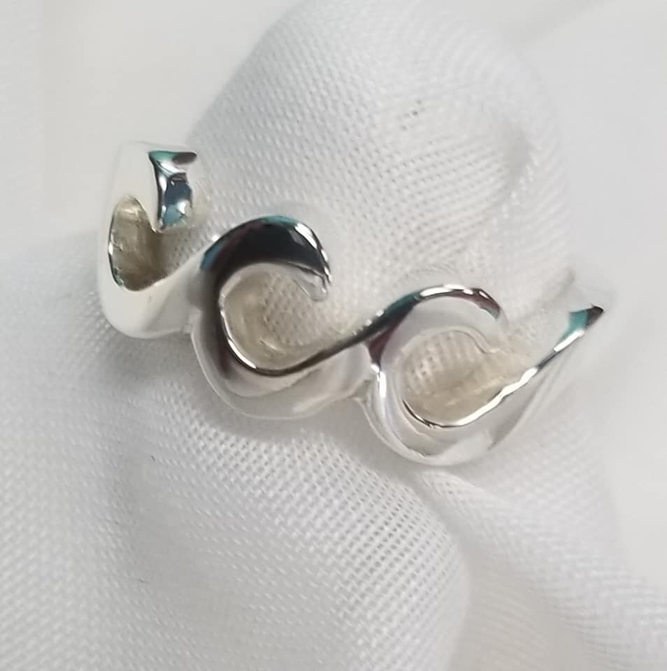 "Ride the Wave" Ring