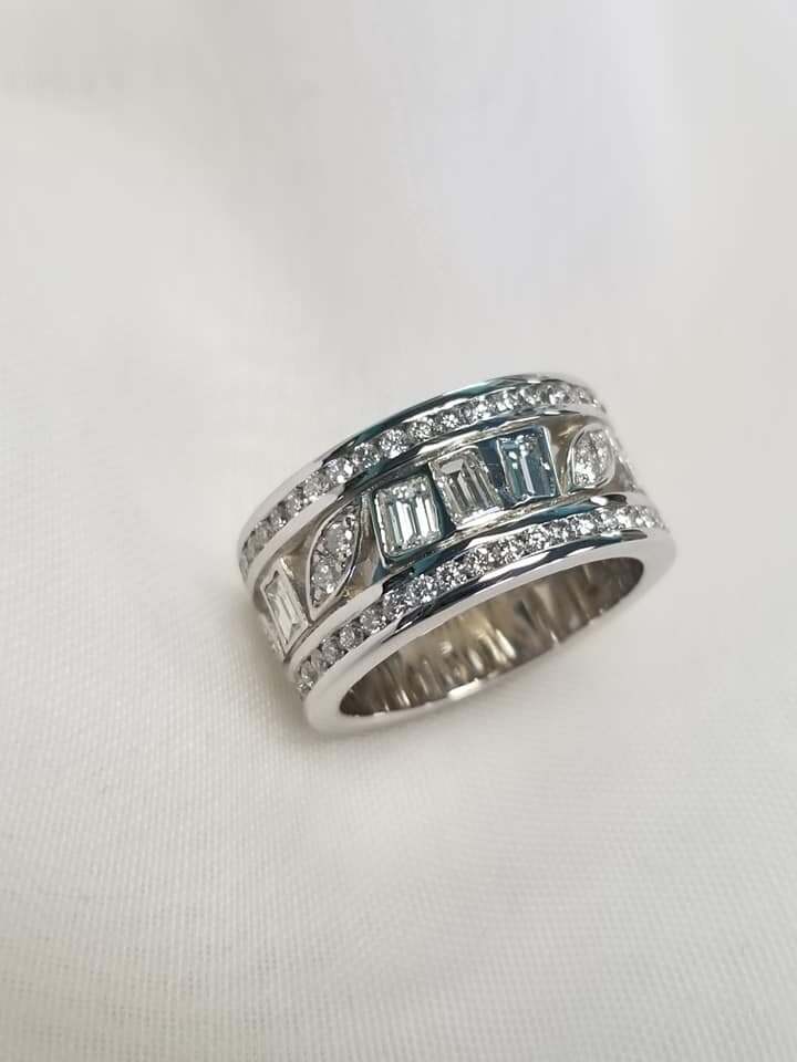 14kt White Gold, Wide Diamond Band