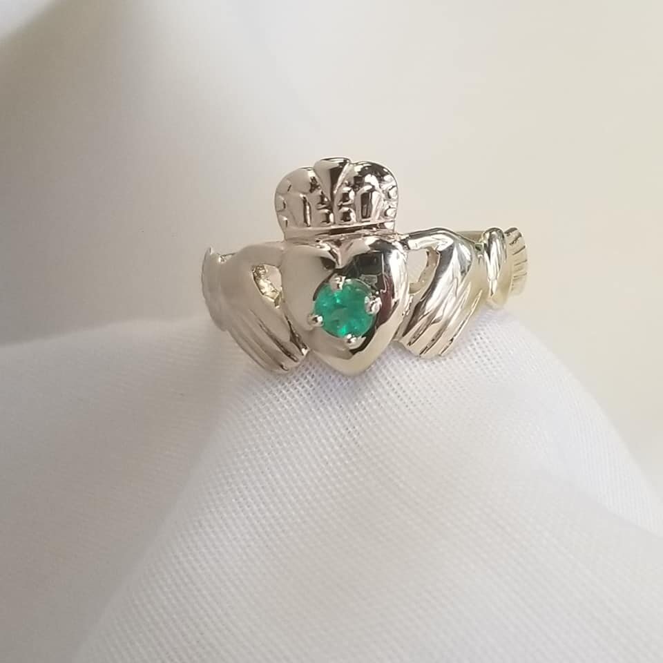 Irish Claddagh Ring