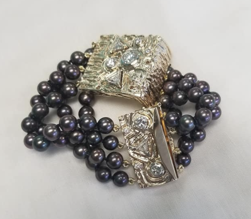 Black Pearl and Diamond Bracelet