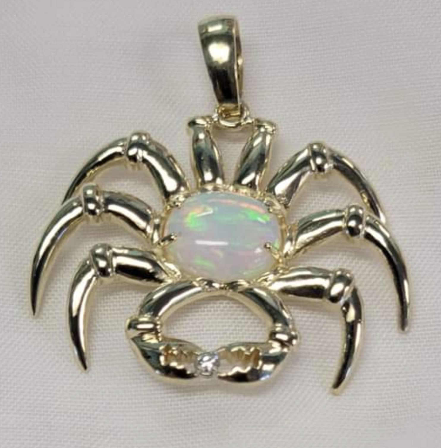 14kt Yellow Gold Crab Pendant with Opal