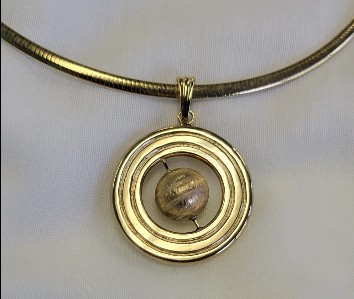 14kt Yellow Gold Saturn Pendant 