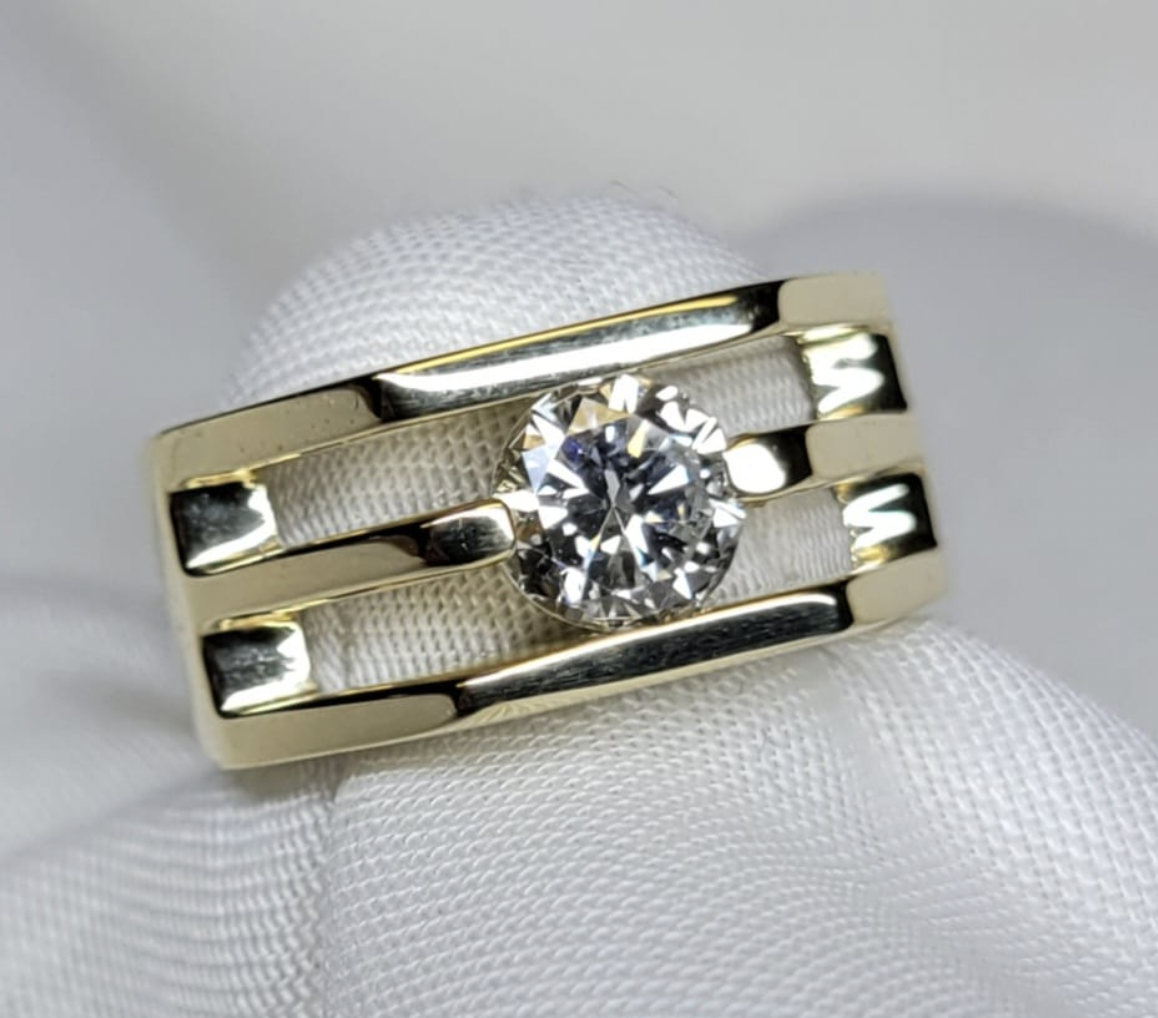 14kt Yellow Gold Geometric Design Diamond Ring 