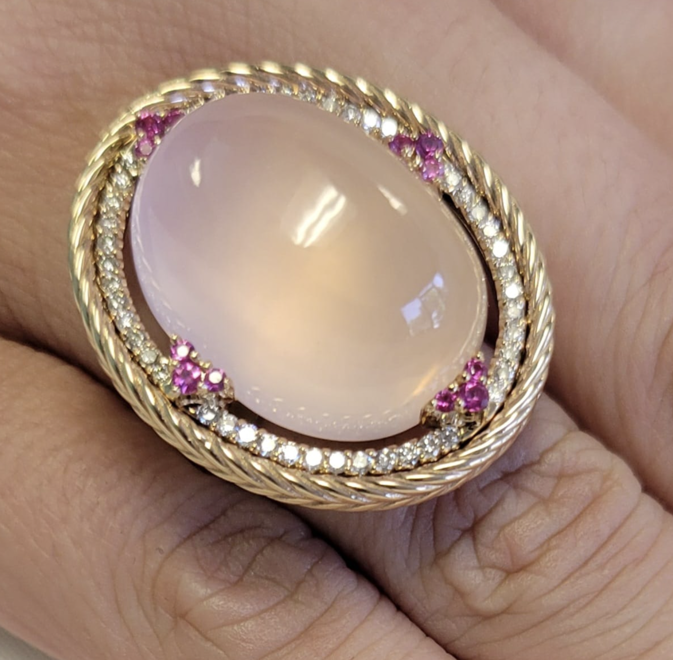 14kt Rose Gold Ring with a Rose Quartz Oval Cabochon  