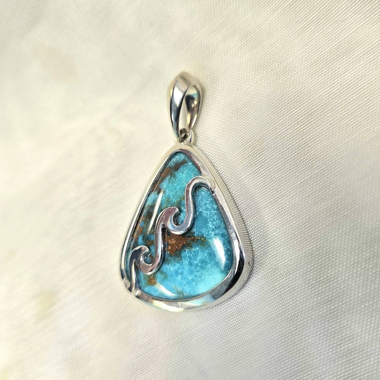 Free-form Shaped Cabachon Turquoise Pendant