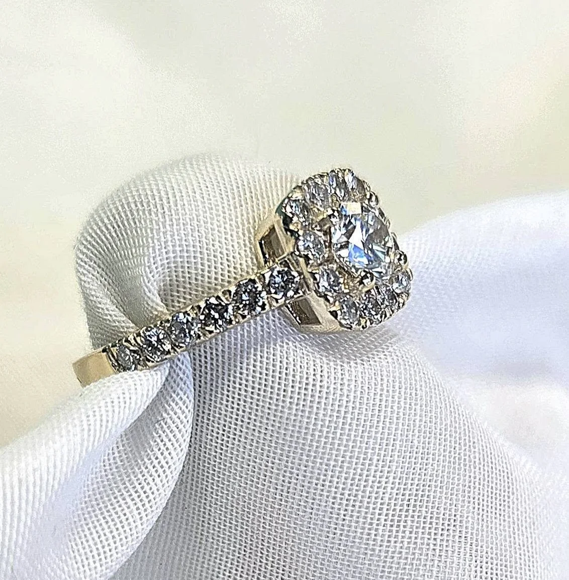 14k Yellow Gold Engagement Ring
