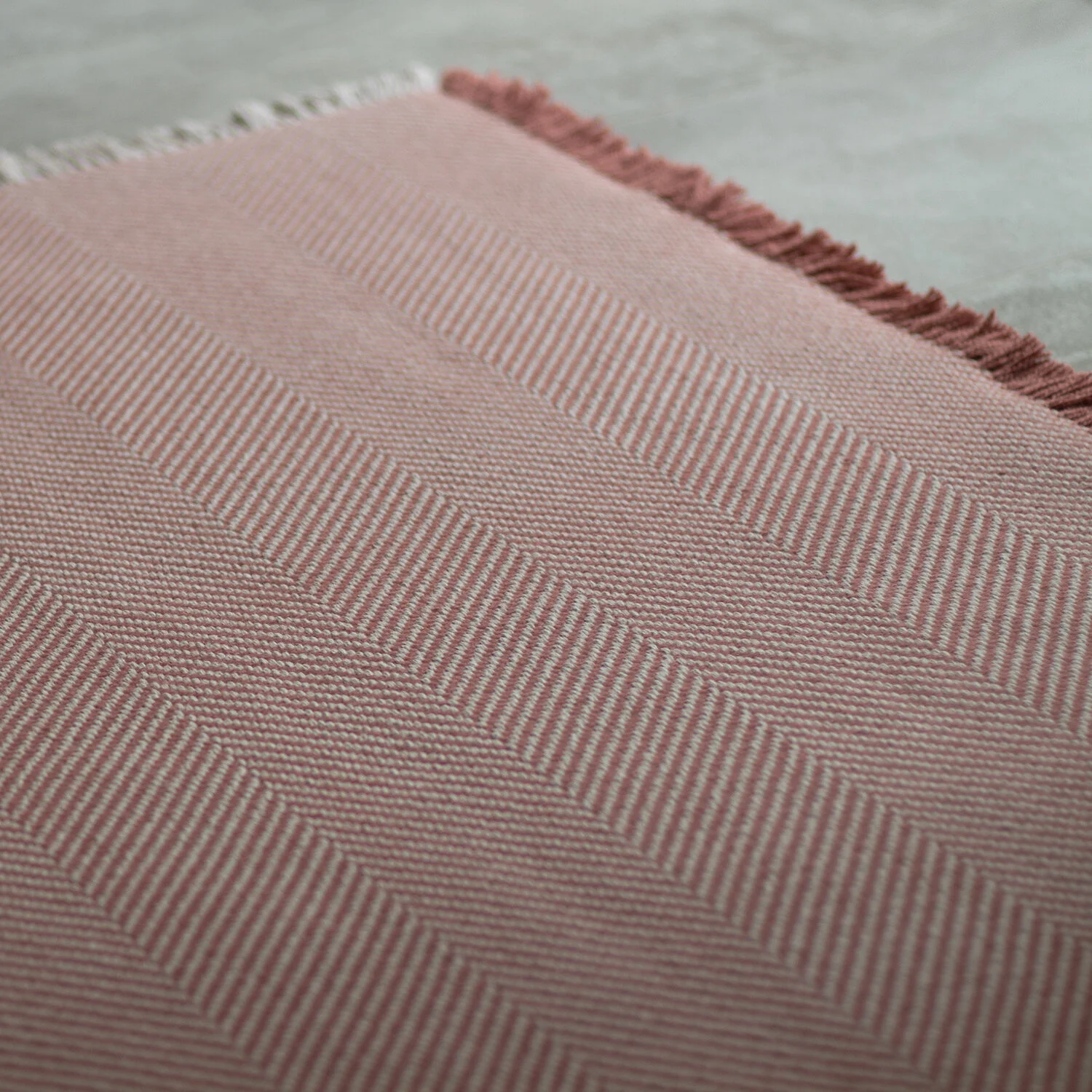 Williamsburg Rug, Peach — ROGER OATES DESIGN