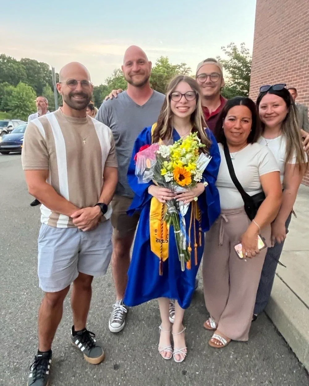 🌟 Garage Alumni Spotlight: Angel 🌟

When Chavon noticed her daughter Angel withdrawing during the isolation of the COVID-19 pandemic, she knew something had to change.

A former participant of the Upward Bound program at Lincoln University of PA, C