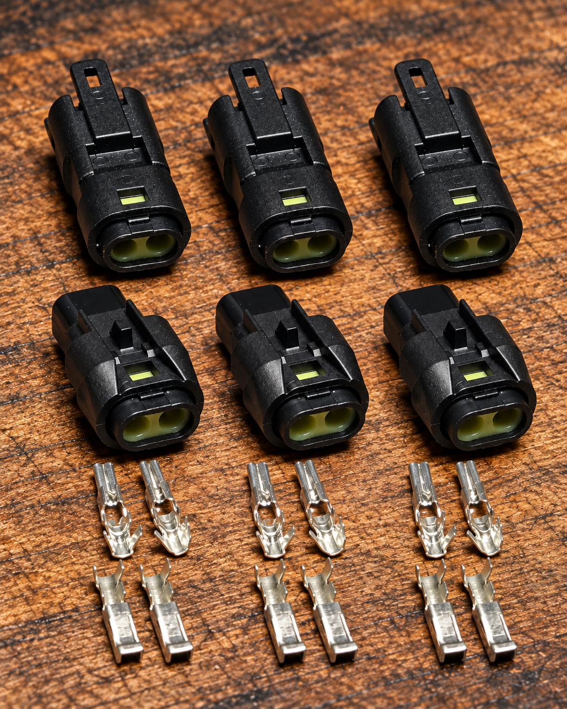 wellsmoto_2pin_3pack_ai.png