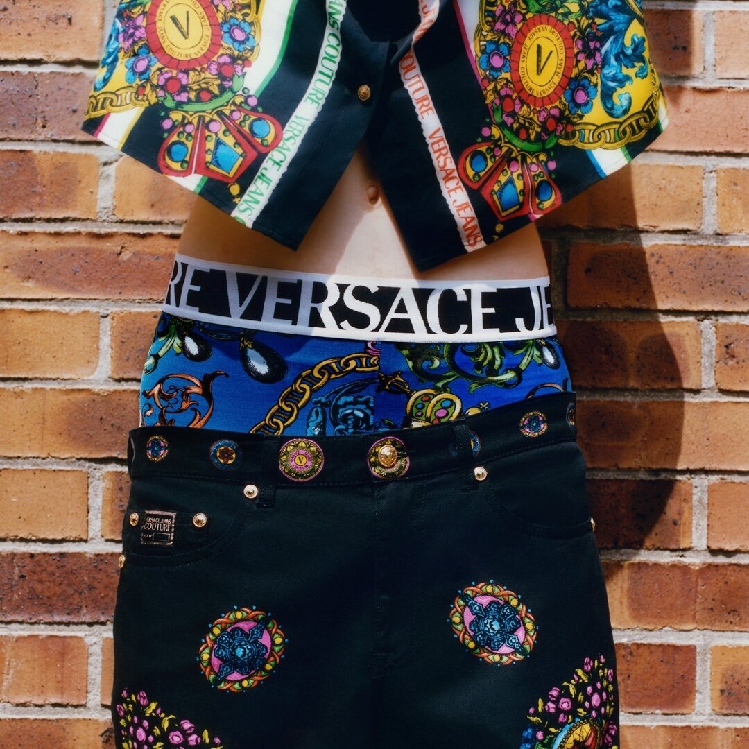 Versace Jeans Couture - Rooted in heritage and youth culture. Always exciting to work with iconic prints and colors💙

Freedom Now, a portrait of youth. 

#Photography: @naguelrivero 
#Styling: @berengerpelc 
#Production: @producing_love @zoe.yvette.