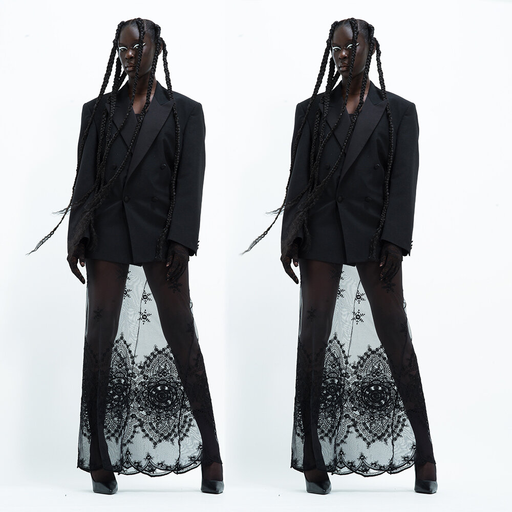 Empowerment and Romance. Make sure to stand out.
#beyondtheglitch 🖤

#Photography @bernieshoots with @manuela_fraioli
#Hair @kachikatsuya with @makoto_tsuno
#Face @_kunomari
.
.
.
.
.
.
.
#fashion #artisticdirection #design #fashionweek #blacklace #