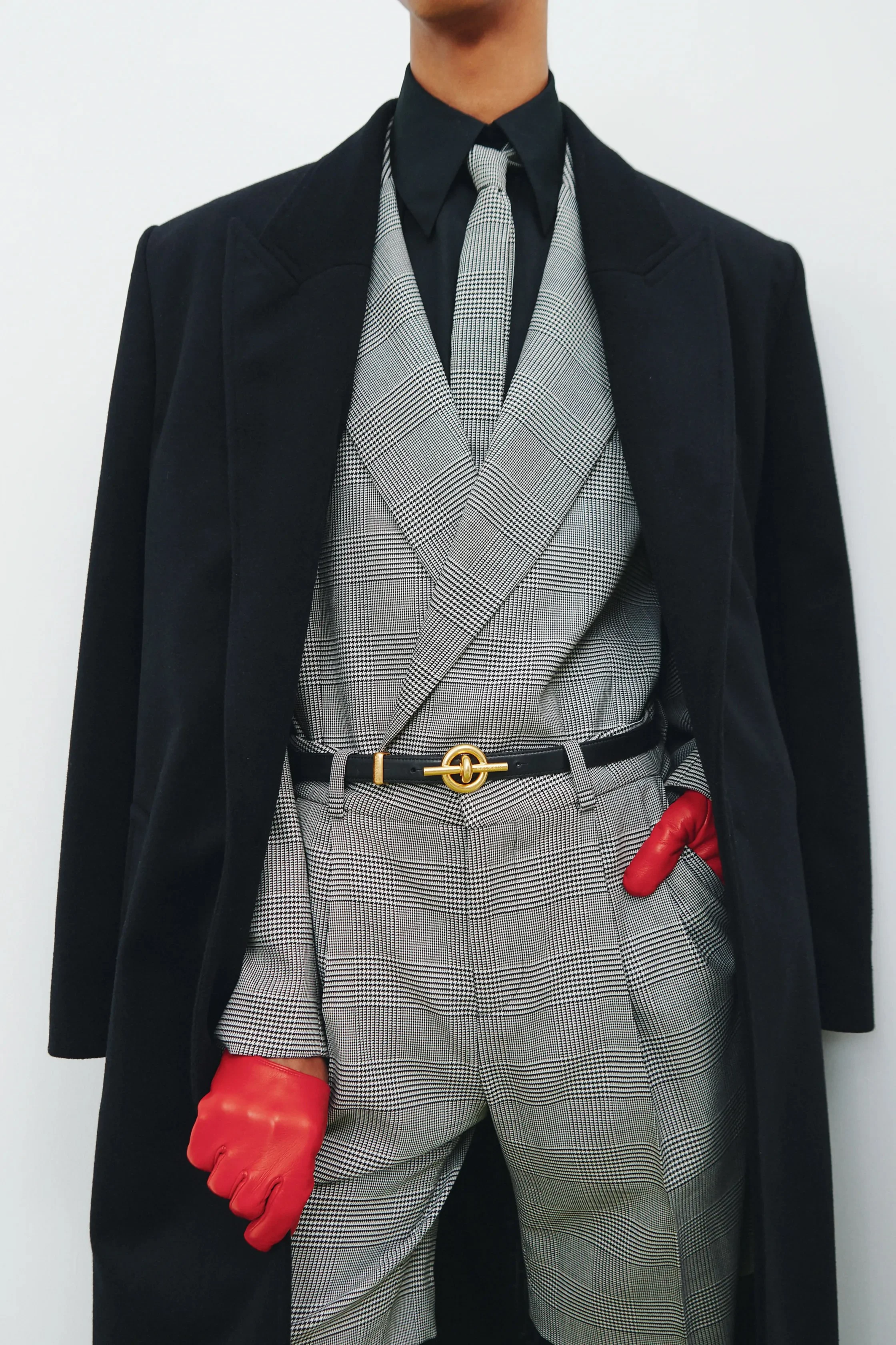 00011-balmain-resort-2026-menswear-credit-brand copie copy.jpg