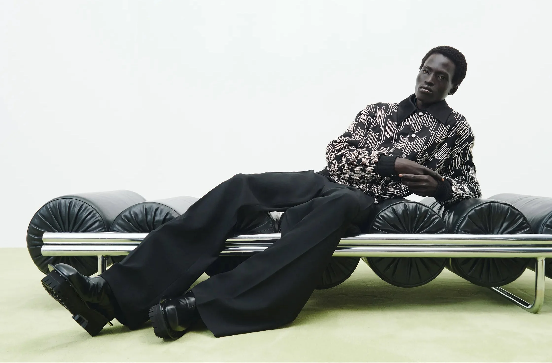 00034-balmain-resort-2026-menswear-credit-brand copie.jpg