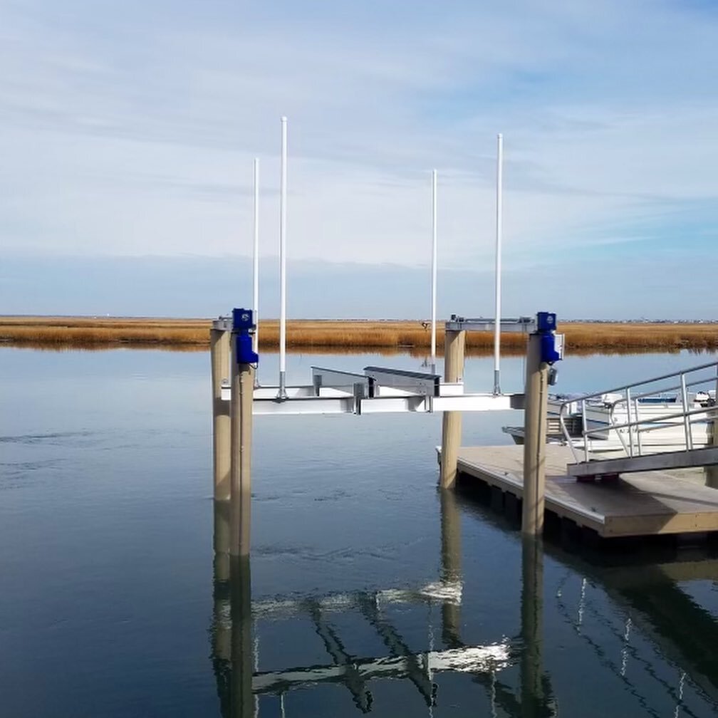 We recently installed two new Hi-Tide boat lifts. Each of these lifts can hold a boat up to 12,000lbs.
.
.
.
.
.
.
#channelmarine #marineconstruction #avalonnj #stoneharbornj #oceancitynj #seaislecitynj #margatenj #ventnornj #longportnj #capemaycount