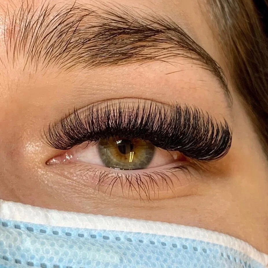 Fluffy Russian volume 10-13mm 🦋 @london_lash_pro 

Perfection every time @bysophiedodd
.
.
.
.
#lashes #eyelashextensions #lashextensions #russianvolume #russianvolumelashes #volumelashes #classiclashes #individuallashes #lvl #nouveaulashes #nouveau