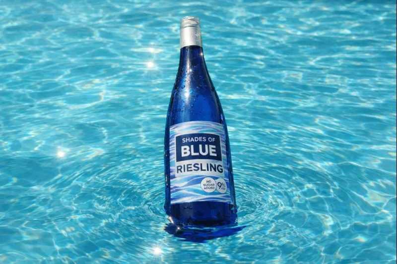 shades_floating bottle _img.jpg