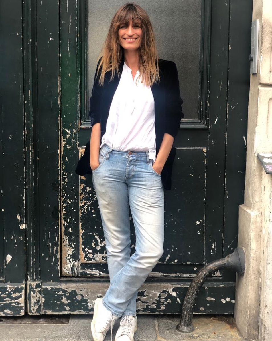 How To Dress Comfortably Chic: The Parisian Way — CLOTHES & WATER