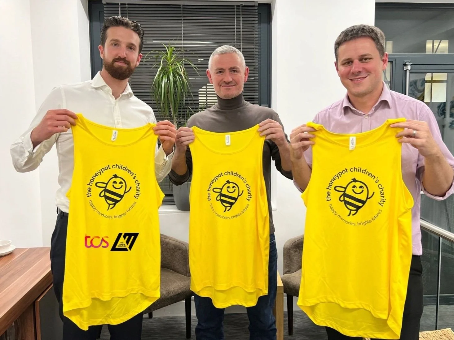  London Marathon runner beats the odds to raise funds for Honeypot