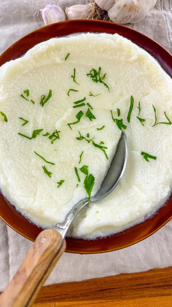 Garlic Sauce.webp