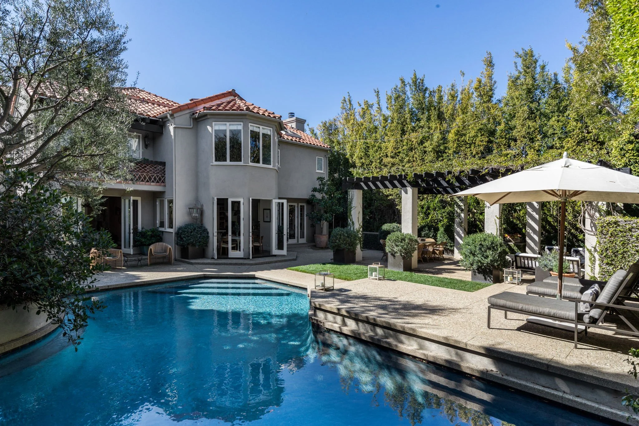 52-web-or-mls-590-moreno-ave.jpg