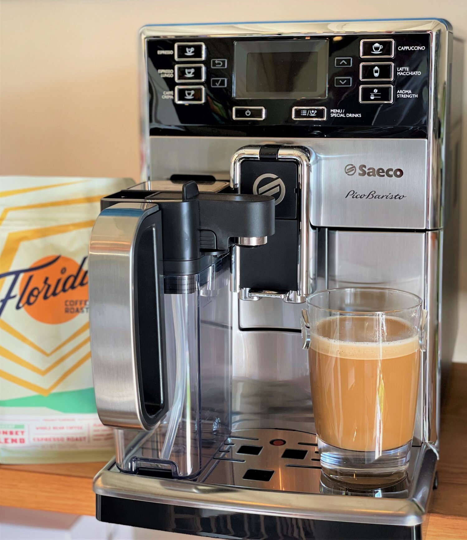 Saeco Pico Baristo Espresso Machine with free 32oz Sunset Beans —