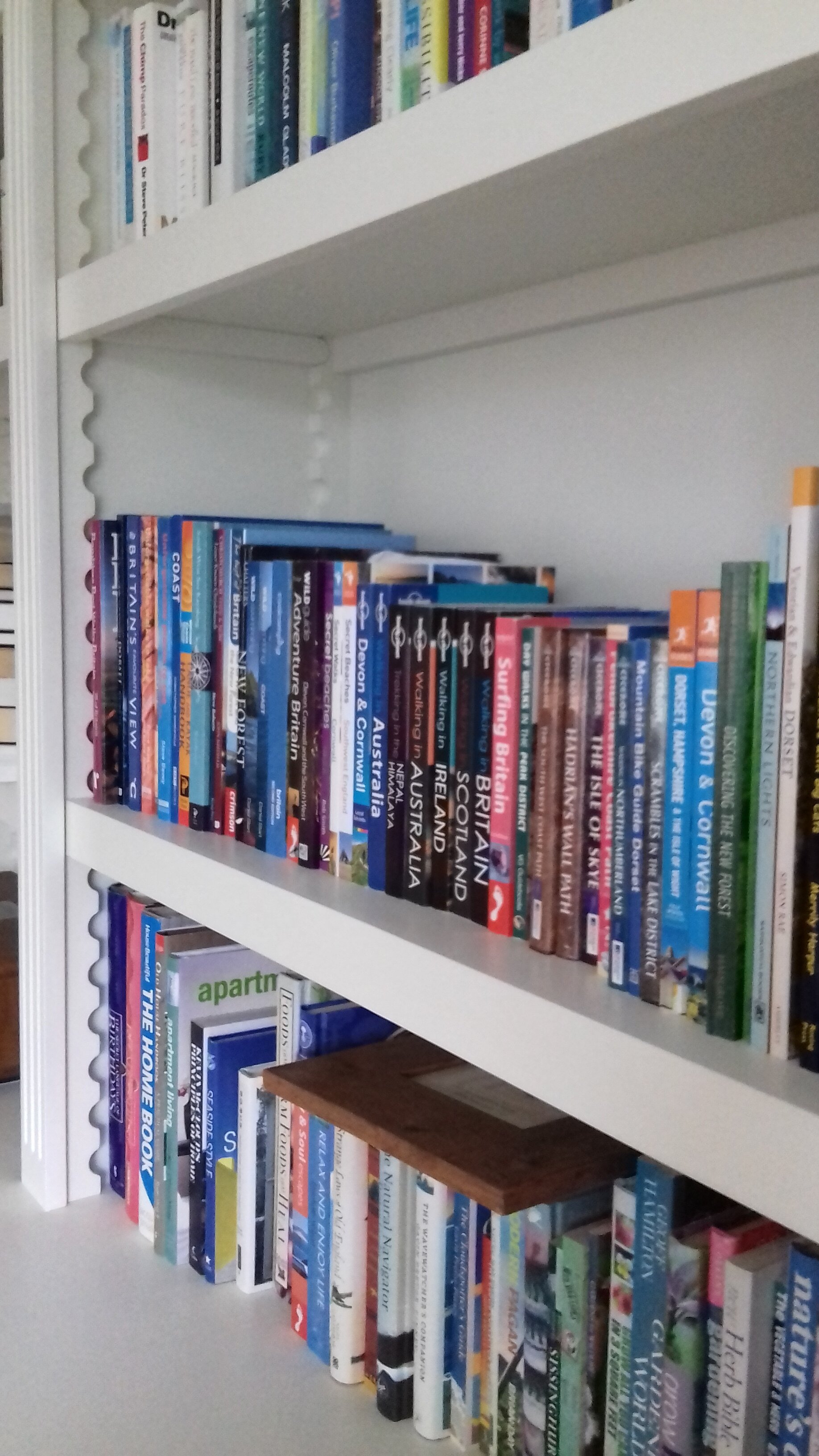 Alcove cabinets where the client wanted their bookcase to be made using a traditional style of adjustable shelving.