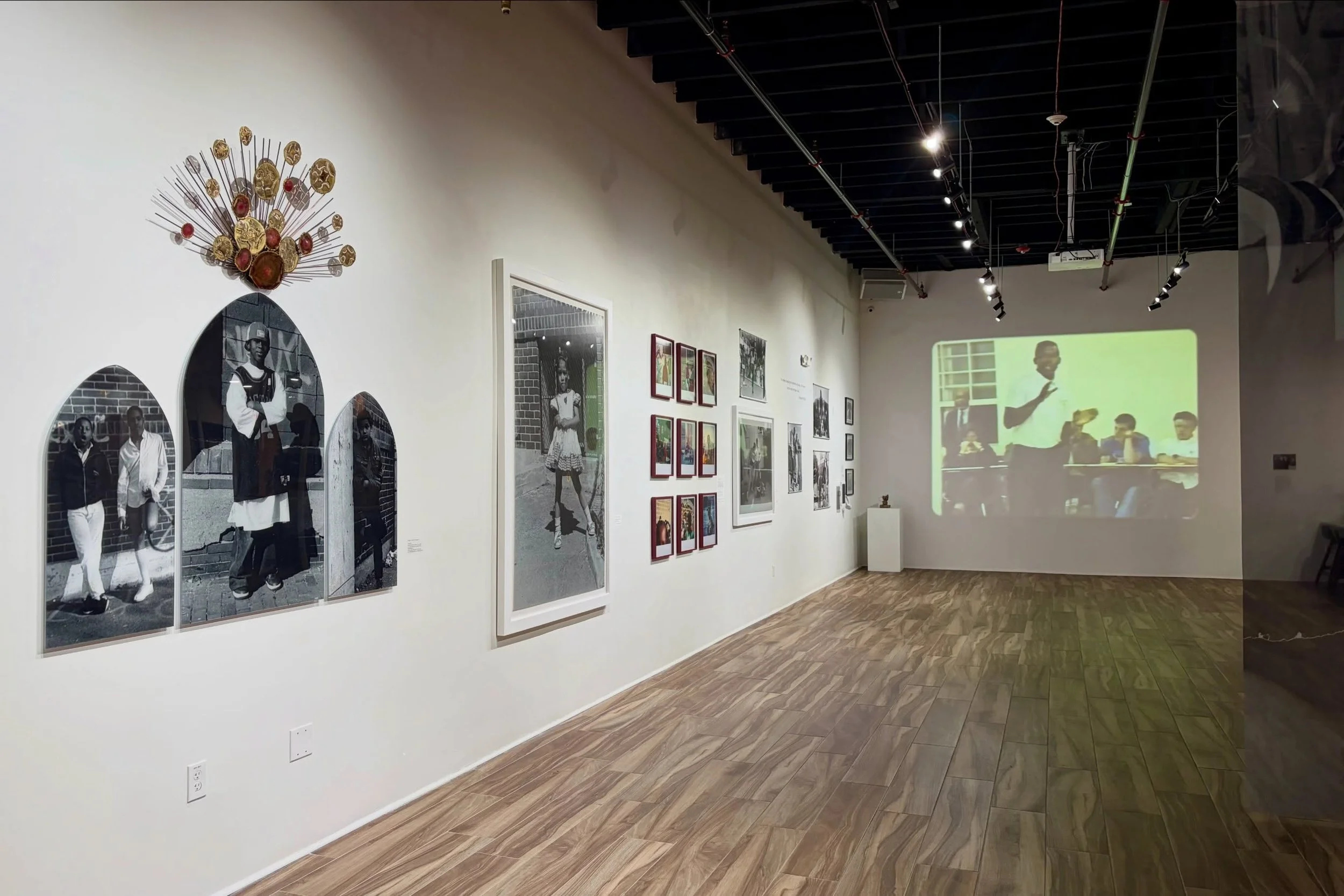 Stopped in to check out &ldquo;A Place Called Home&rdquo; Street Theory Gallery over the weekend. 

Currently showing is a beautiful series of archival photographs from the @caccambridge.  This touching mixed media exhibit shows cambridge through the