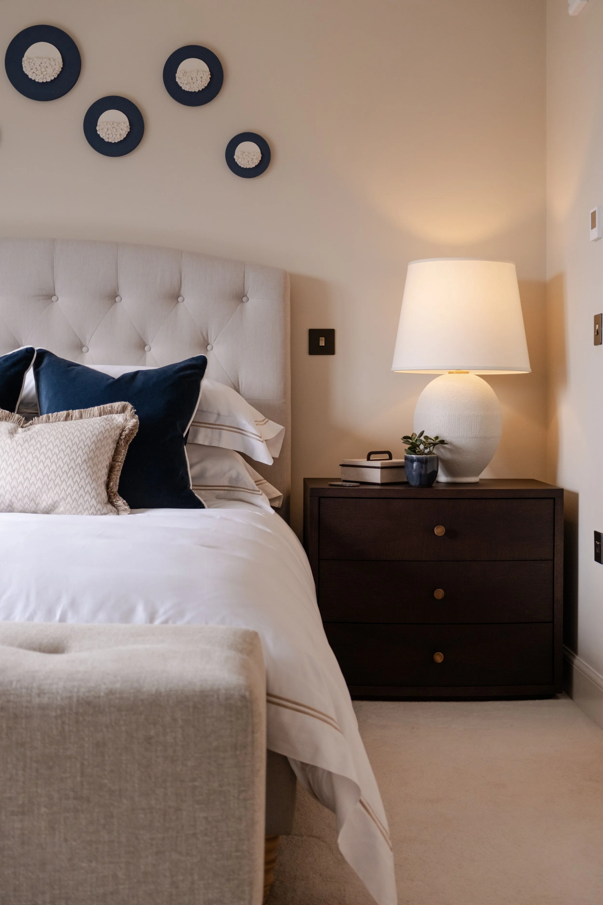 2nd image, second row, to left.JPG