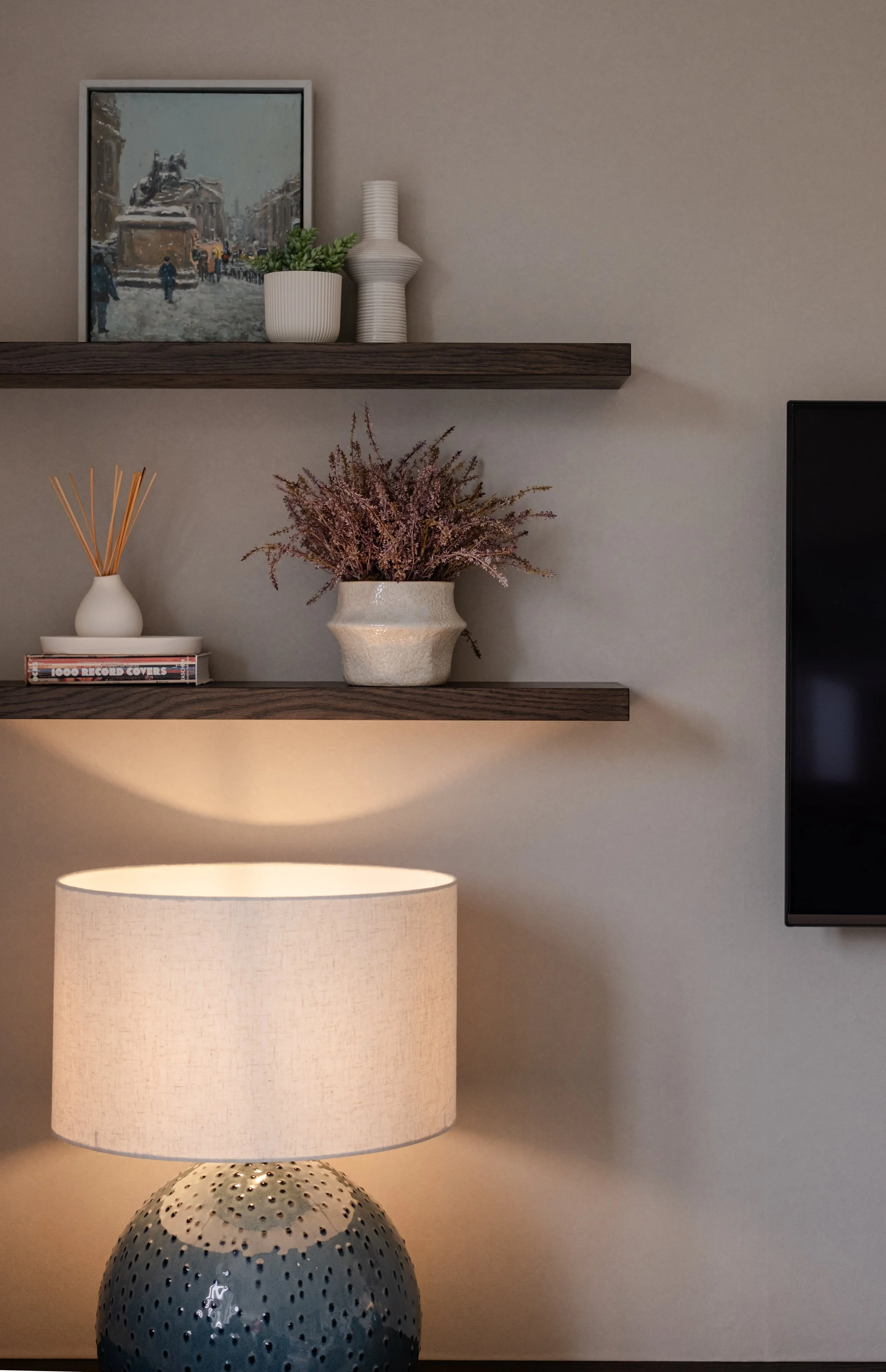 5th image, third row, to right.JPG