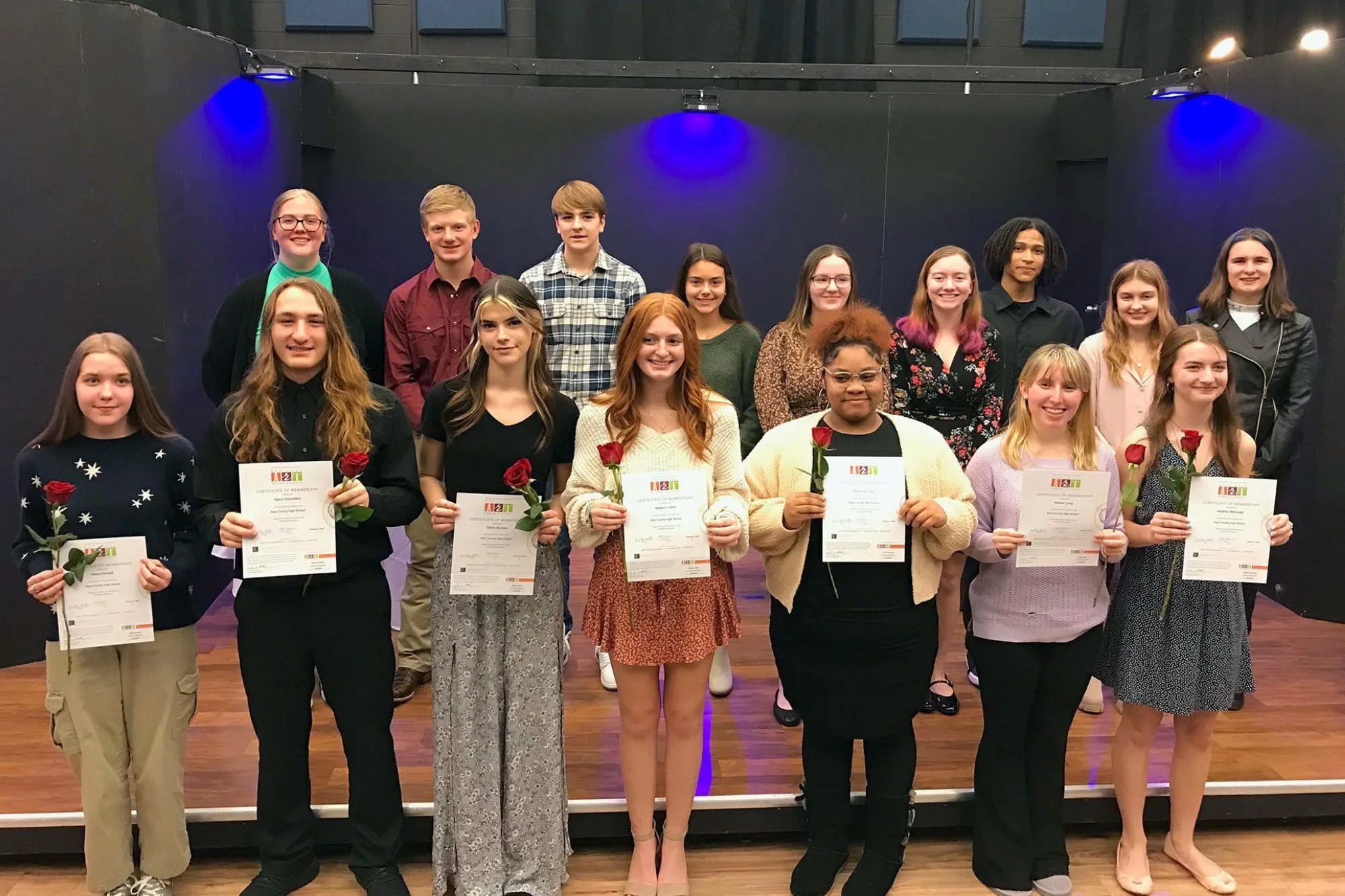 10 Students Inducted into Art Honor Society