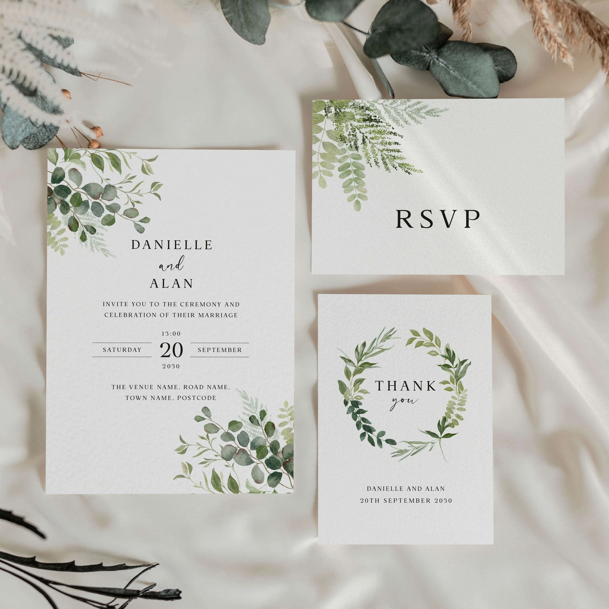 greenery-wedding-invitation-set
