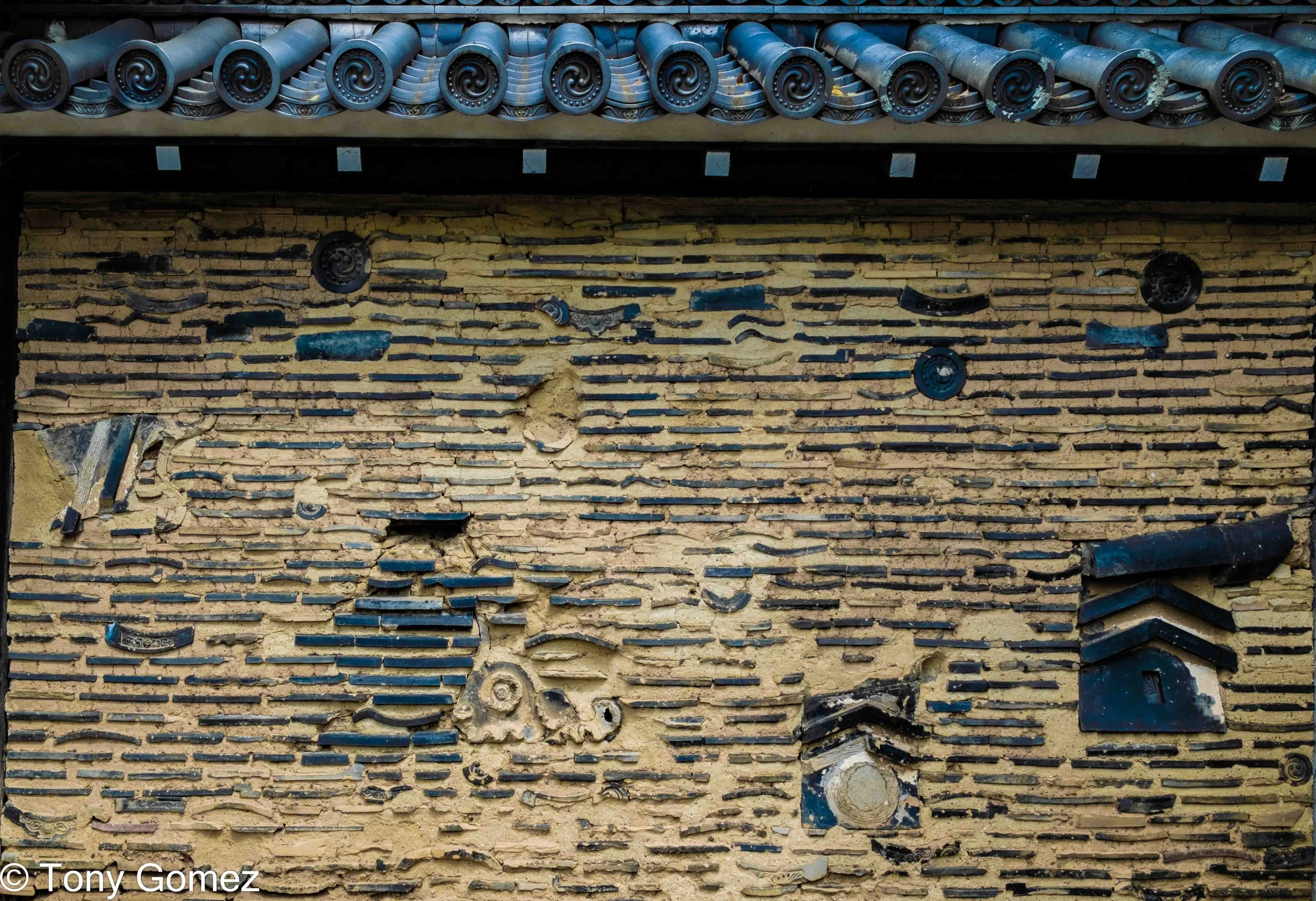 Wall With Tiles 2 - Kyoto - Photo 18x18 $300