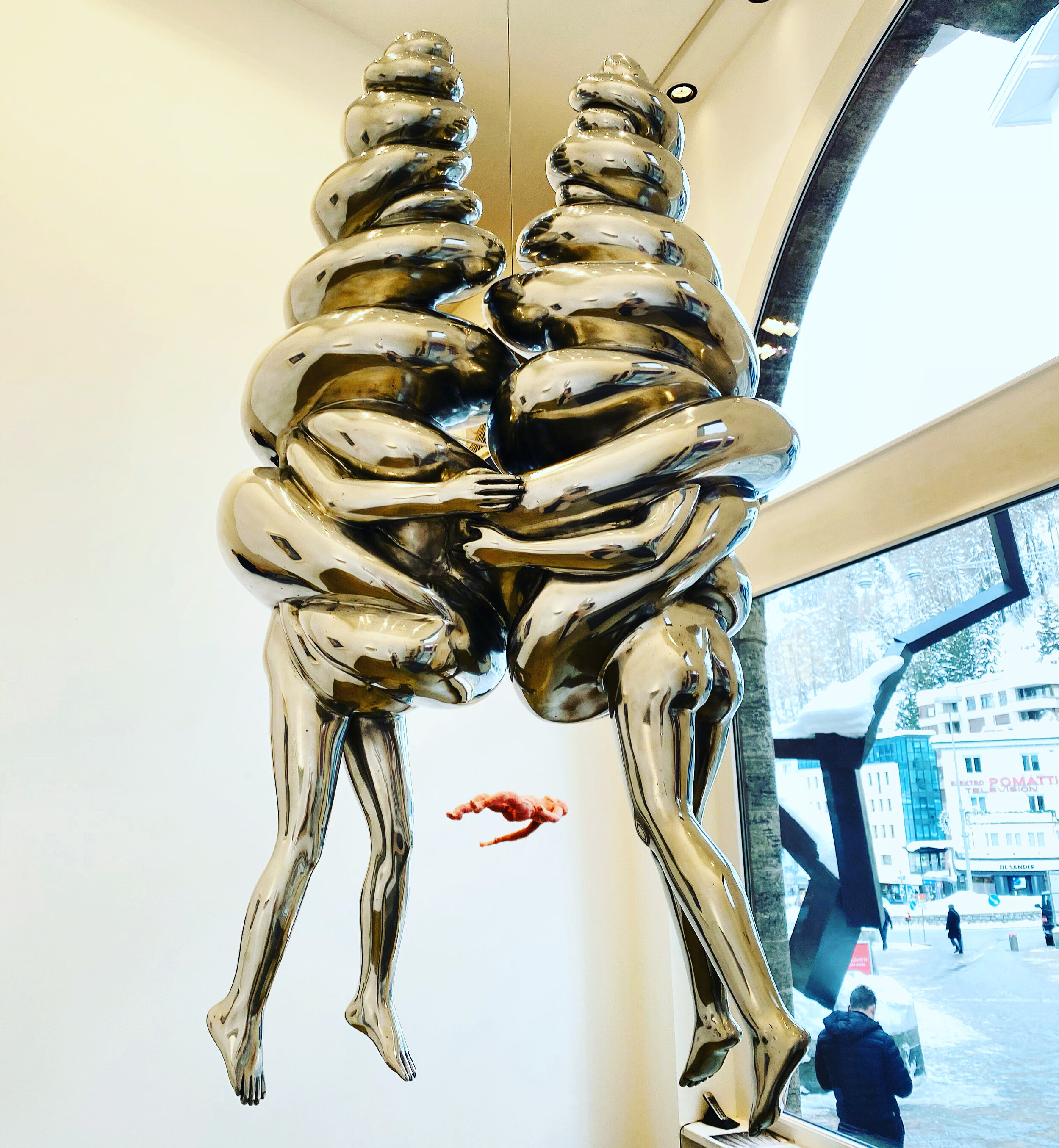 Galerie Karsten Greve: Louise Bourgeois, 2003 Aluminum, hanging work.