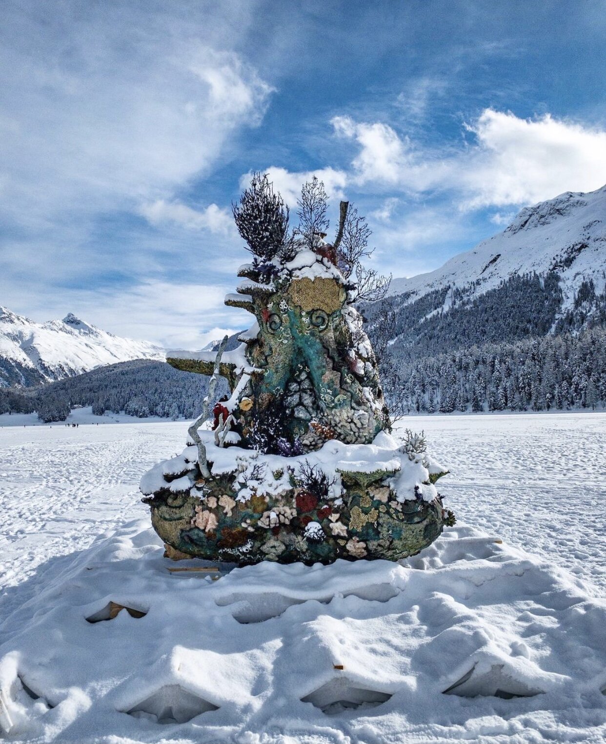On the frozen Lake this Winter: Damien Hirst, The Monk, 2014 , a project by Marco Voena, Oscar Humphries, the Damien Hirst Studio.