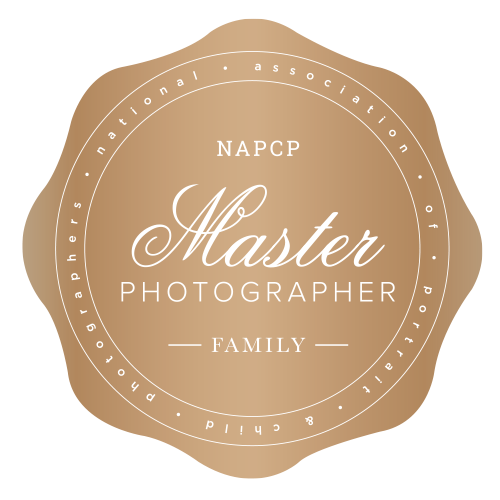 MasterPhotographerFamilySeal.png