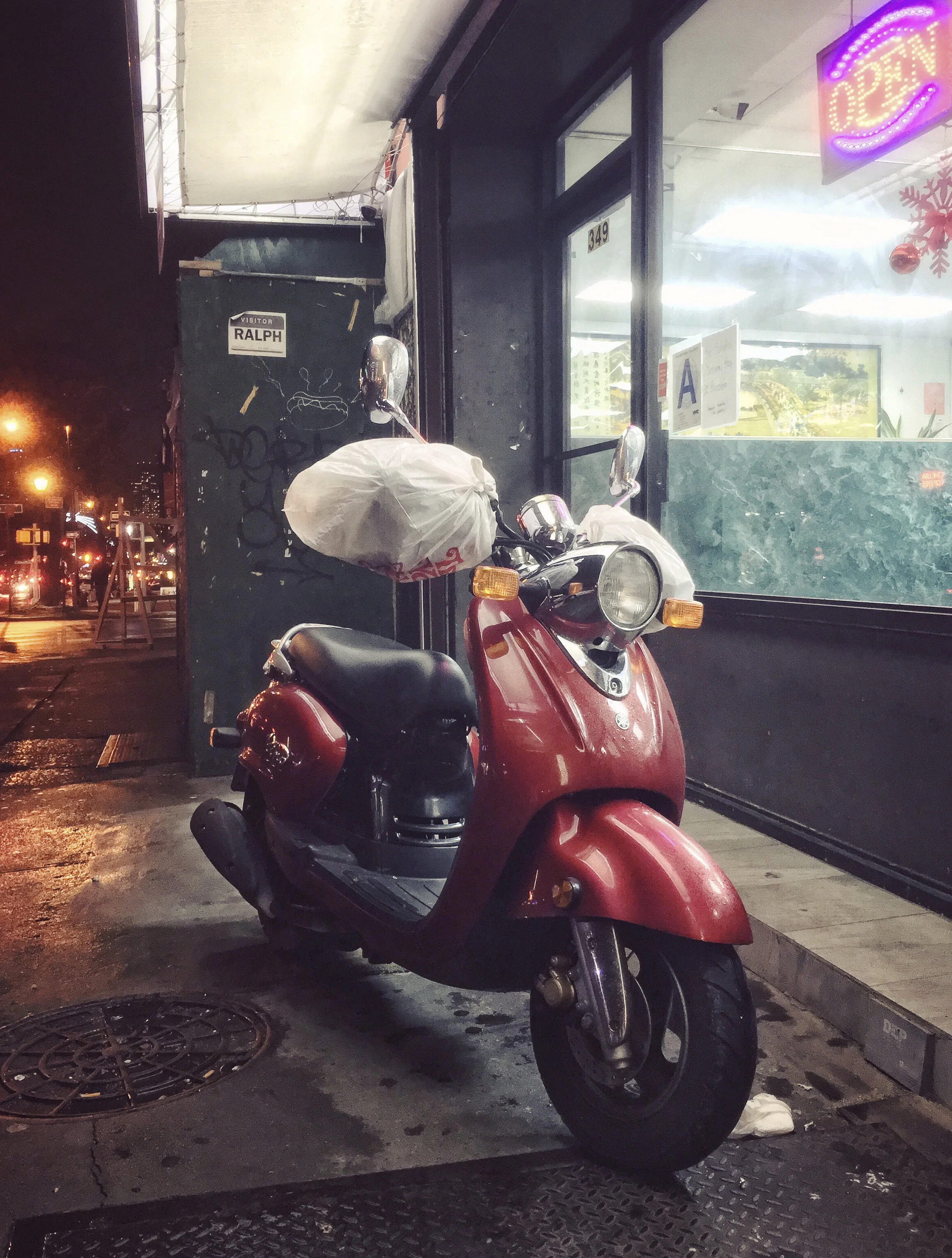 With Empty Tables, Chiapas Restaurants Take to the Road to Attract Customers