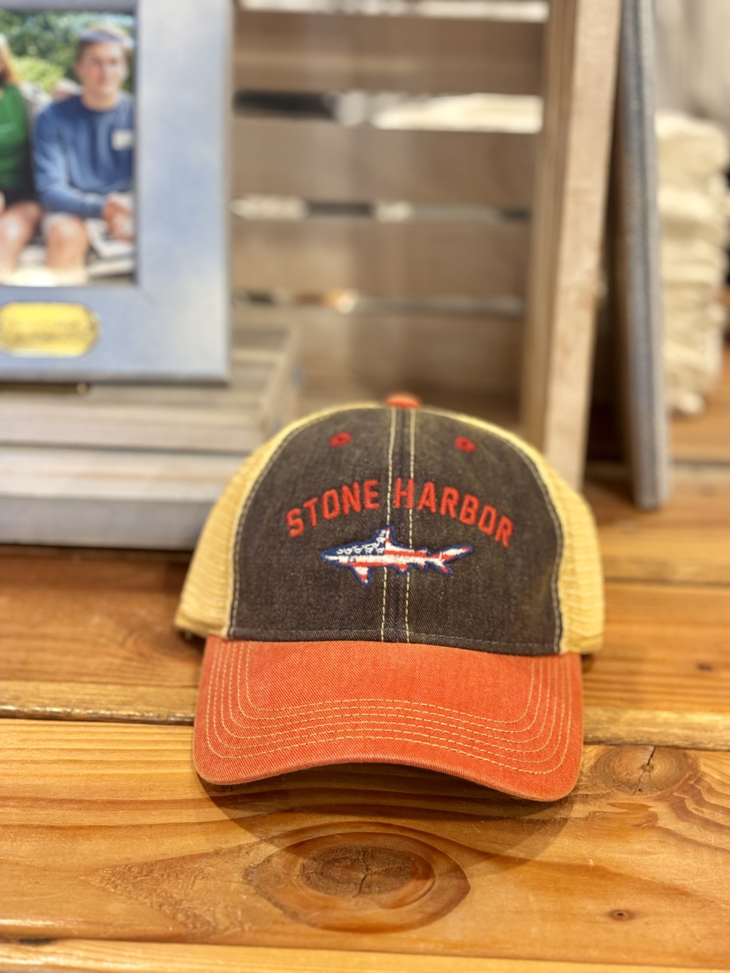 STONE HARBOR | YOUTH LEGACY ADJUSTABLE HAT W/ FLAG SHARK